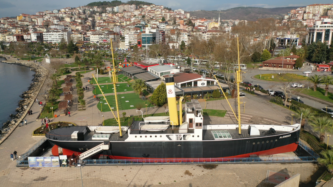 Gazi Alemdar Müze Gemisi