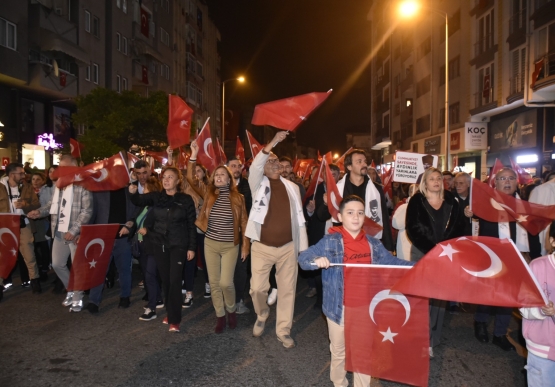 Aşkın Nur Yengi, Kdz. Ereğli’nin Coşkusuna Coşku Kattı