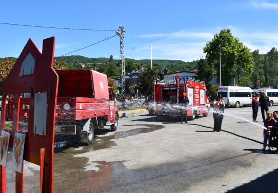 Engel Tanımadılar, İtfaiyeci Oldular