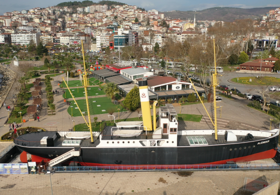 Gazi Alemdar Müze Gemisi