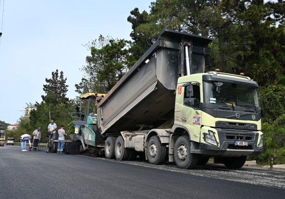 Kemer Bölgesi Asfaltlanıyor