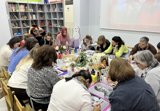 Oyuncak Müzesi Atölyesinde Kadınlar Günü Coşkuyla Kutlandı