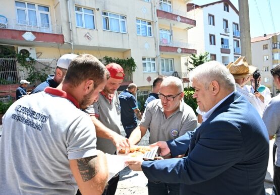 Kdz. Ereğli’de Sıcak Asfalt Çalışmaları Kesintisiz Sürüyor
