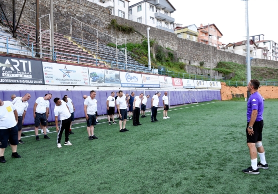 Zabıta Sahaya İndi, Spor Yapıyor