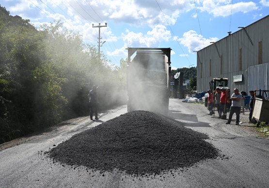Kdz. Ereğli’de 32 Bin Ton Sıcak Asfalt Yollarla Buluştu