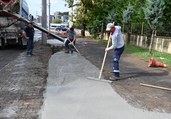 Kemer Bölgesinde Yol Genişletme Çalışmaları Başladı