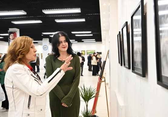 Cumhuriyet Konulu Sergiler Akm’de Açıldı