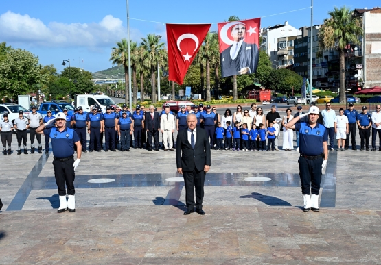 Kdz. Ereğli’de Zabıta Teşkilatı’nın 200. Yılı Çelenk Töreniyle Kutlandı