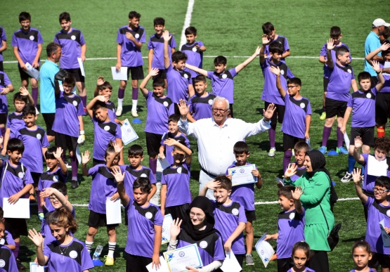 Kdz. Ereğli Belediyespor’da 320 Genç Sporcu Sertifika Aldı