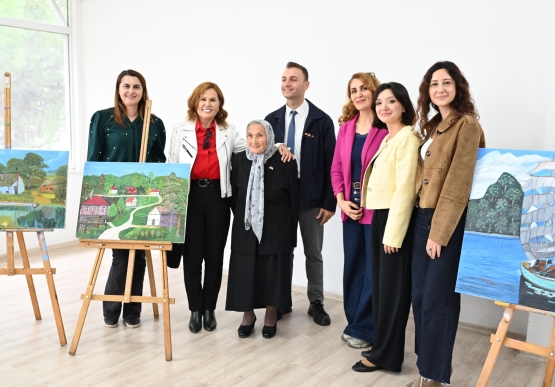 Cumhuriyet Konulu Sergiler Akm’de Açıldı